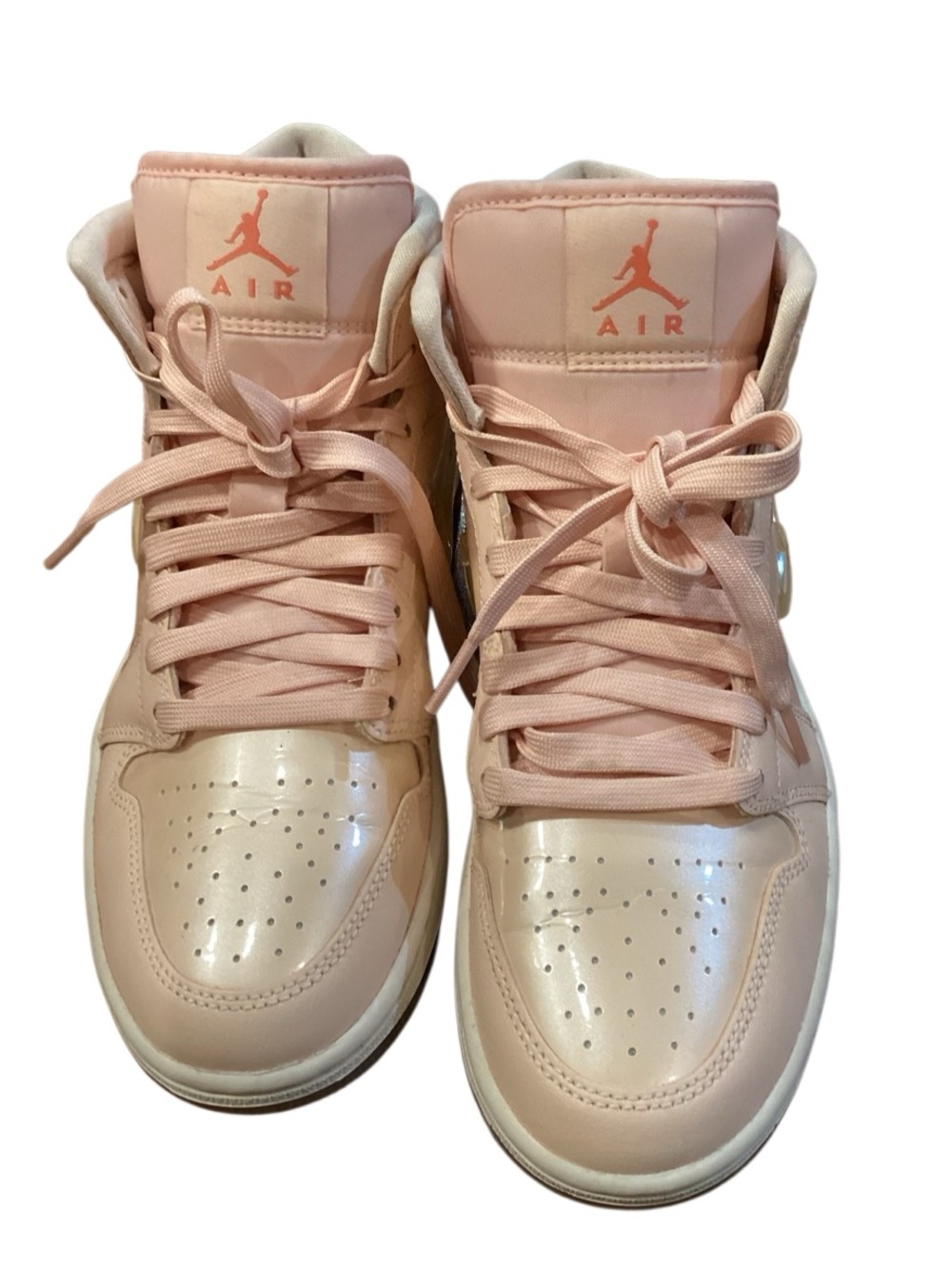 Nike Air Jordan 1 Mid SE
Valentine's Day Pink Patent
HF3173-600 Women 8